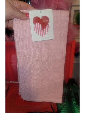 XOXO LIGHT PINK KITCHEN TOWELS - 2 PIECE - NWT